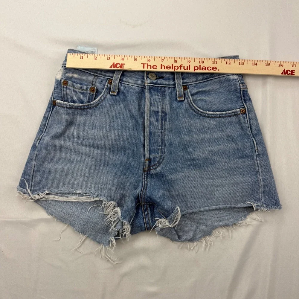Levi's 501 Original Cut Off Shorts Womens 25 Light Blue Denim High Rise Frayed